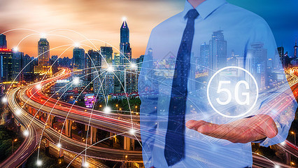 代碼城市 數(shù)字網(wǎng)絡(luò)中的虛擬鏡像